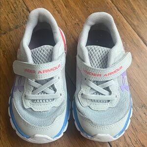 Under Armour Kids Shoes - Gray and Pink